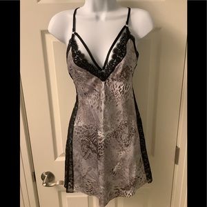 Victorias secret short night gown